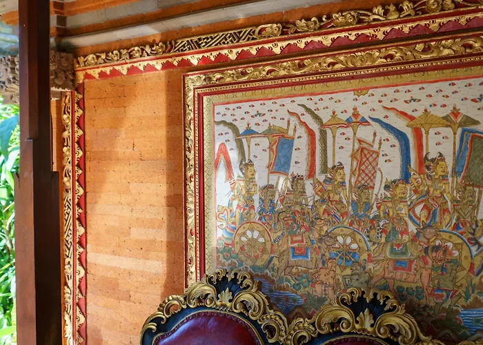 Saren Kauh Palaceॐ ゲストハウス